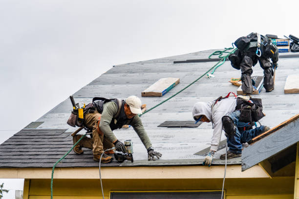 Professional Roofing technician working in Vauxhall, NJ